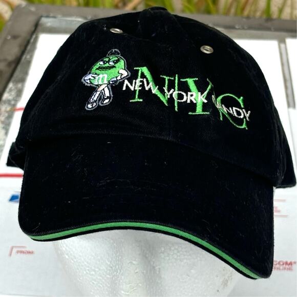 Green NYC M&M'S Hat - Picture 1 of 6